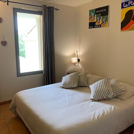 Appartement Cosy Avec Climatisation Reversible Golf De Saumane מראה חיצוני תמונה